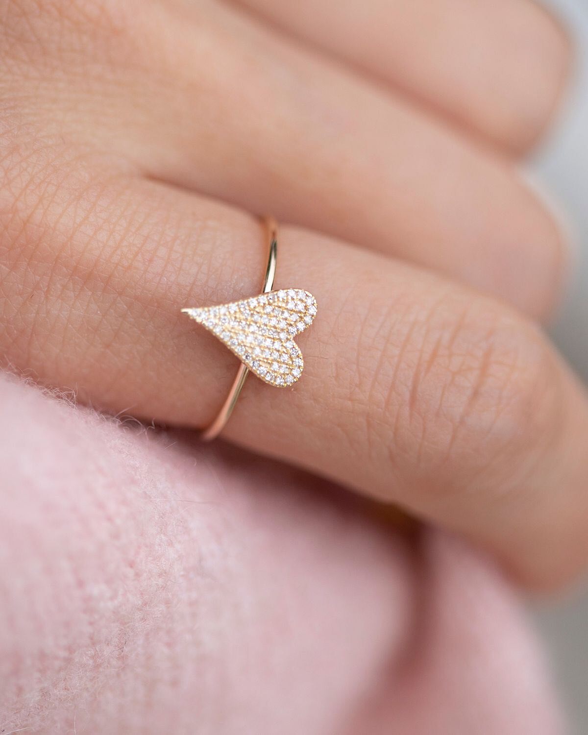 Flirty Heart Ring - Image 2