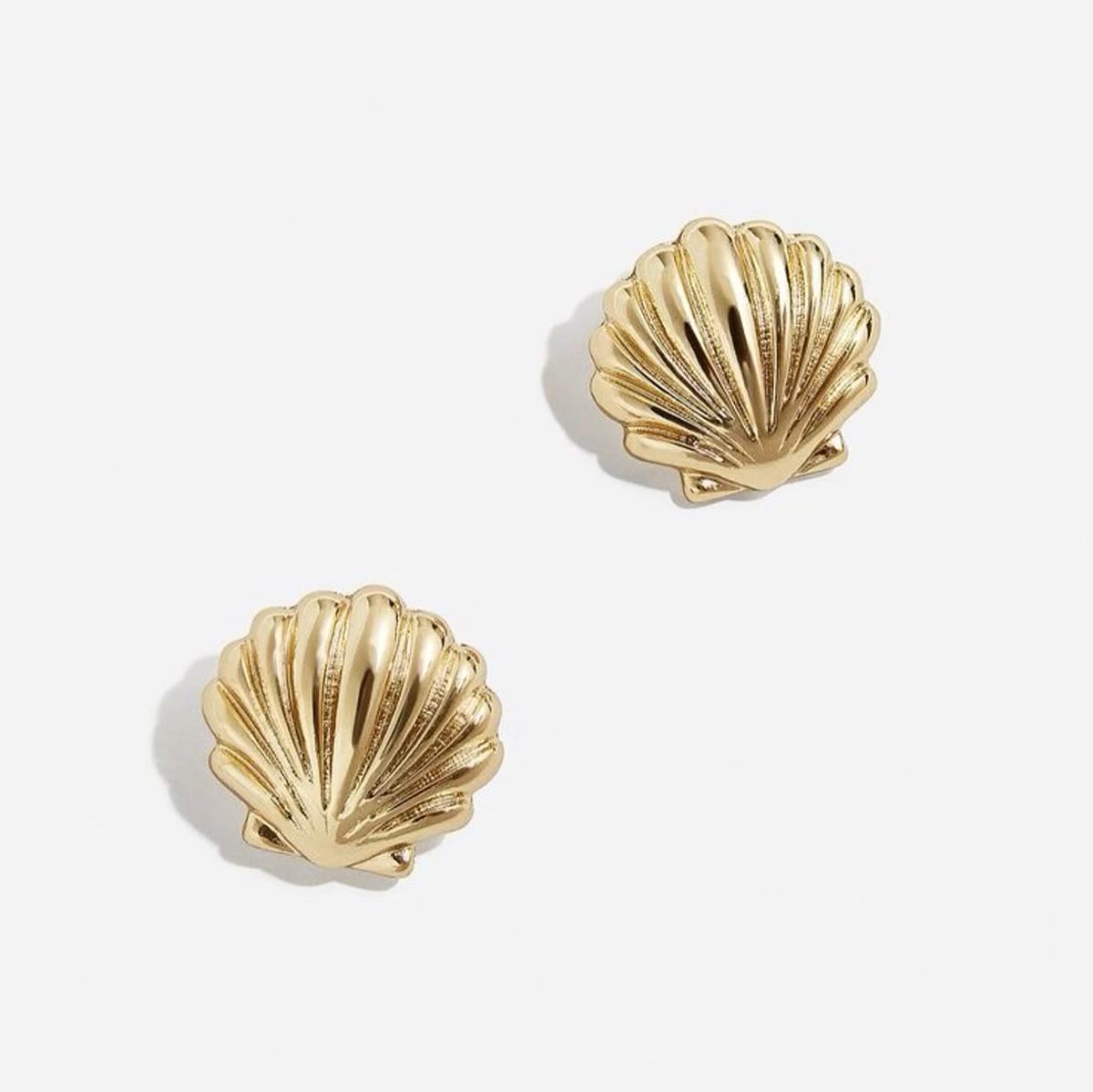 Golden Seashell Stud Earrings - Image 4