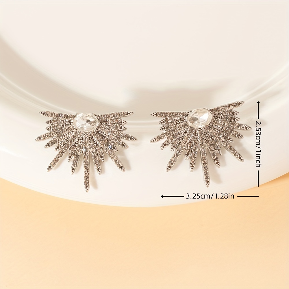 Sparkle Leaf Studs - Image 4