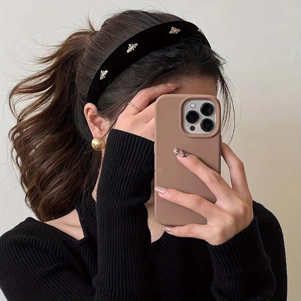 Luxe Velvet Headband - Image 5